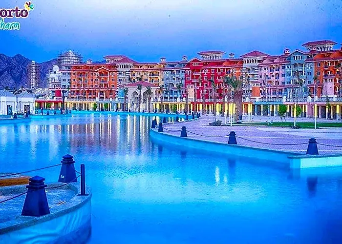 Porto Pool View