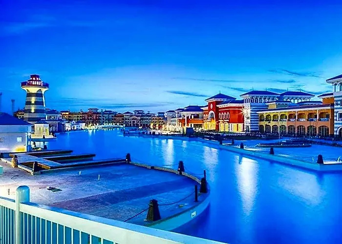 Porto Pool View Hotel 4*